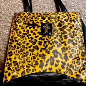 Medium bag with Leopard print